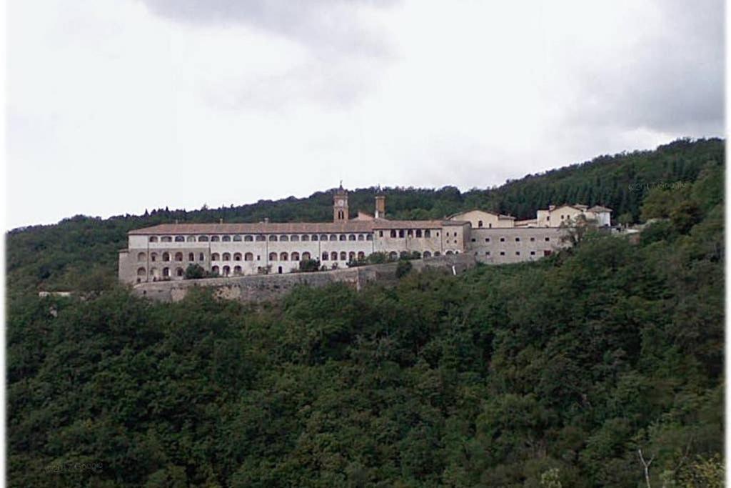 Domus - Casa Vacanza B&B Veroli Buitenkant foto