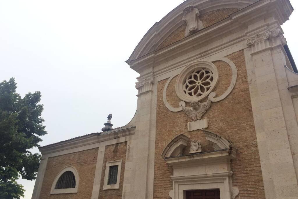 Domus - Casa Vacanza B&B Veroli Buitenkant foto